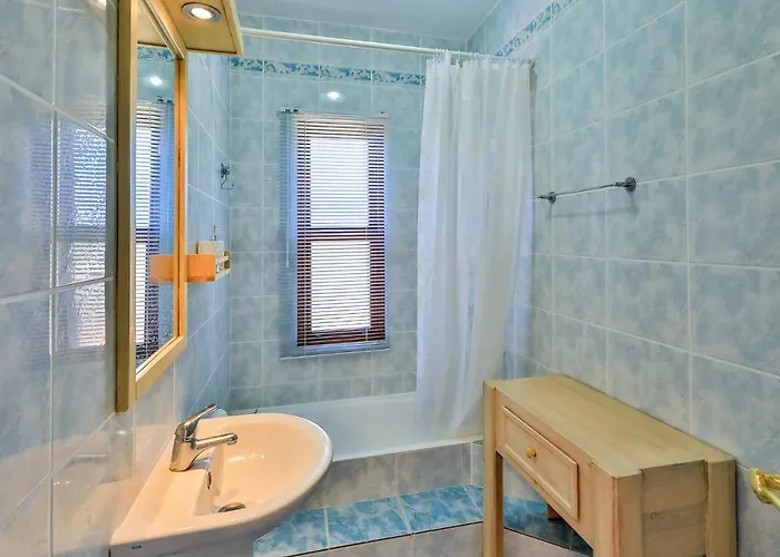 Villa Yarımada Deniz Manzaralı Cindy *