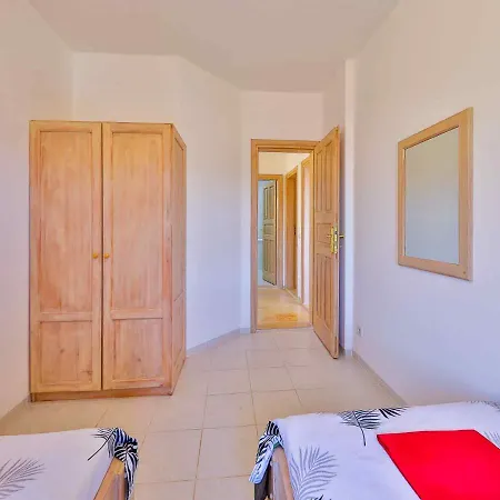 Yarimada Deniz Manzarali Cindy Kas