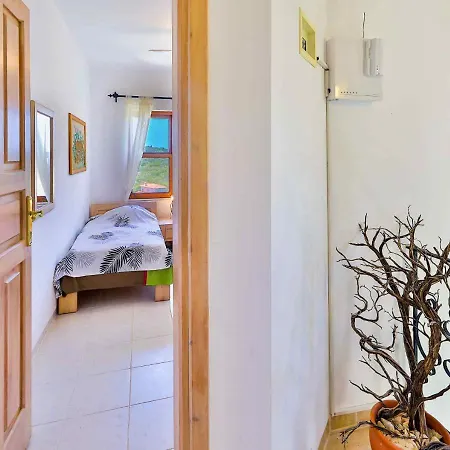 Yarimada Deniz Manzarali Cindy Villa *