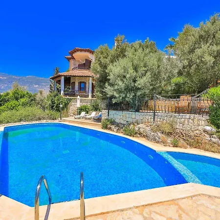 Yarimada Deniz Manzarali Cindy Villa *