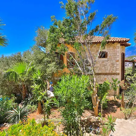 Yarimada Deniz Manzarali Cindy * Kas