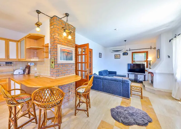 Yarimada Deniz Manzarali Cindy Вилла Каш