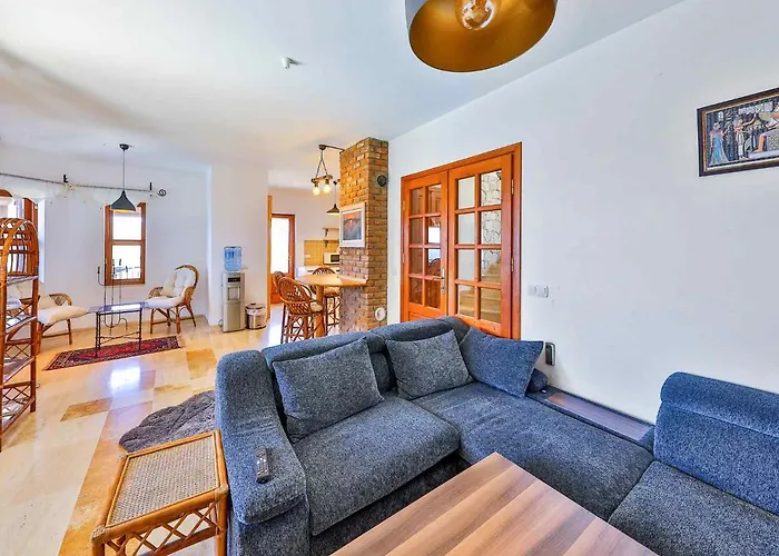 Yarimada Deniz Manzarali Cindy * Каш