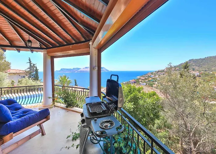 Вилла Yarimada Deniz Manzarali Cindy