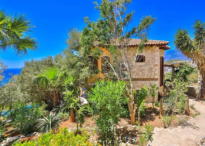 Yarimada Deniz Manzarali Cindy * Kaş